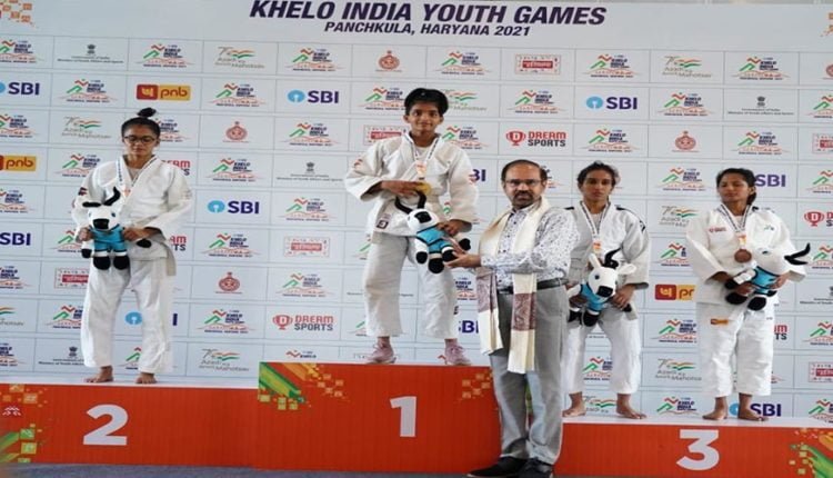खेलो इंडिया युथ गेम्स2021; मल्लखांबमध्ये मुलांना सांघिक विजेतेपद ज्युदोमध्ये मिथिला भोसलेचा सुवर्णपंच