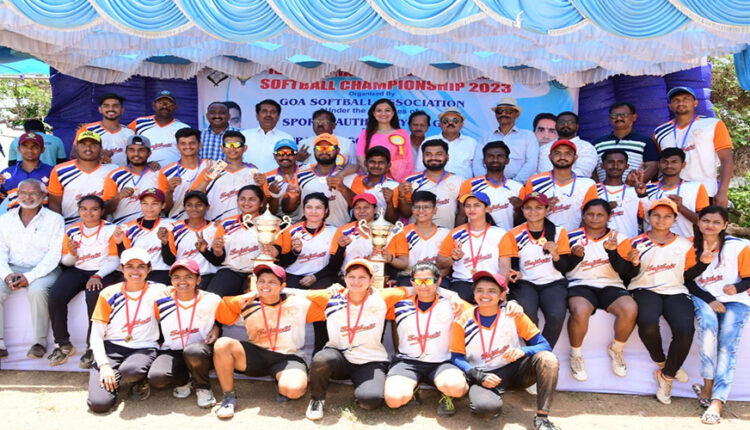 राष्ट्रीय सॉफ्टबॉल फेडरेशन कप स्पर्धेत महाराष्ट्र महिला संघास विजेतेपदक तर पुरुष संघास उपविजेतेपदक